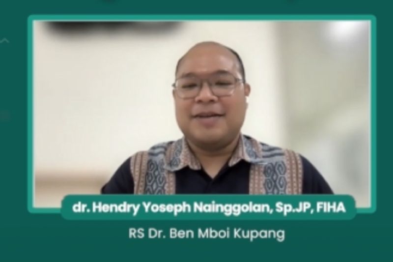 Dokter spesialis Jantung dan Pembuluh Darah dr. Hendry Yoseph Nainggolan, Sp.JP, FIHA dalam diskusi daring yang digelar Kementerian Kesehatan, Rabu (14/8/2024). ANTARA/tangkapan layar.