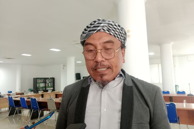 Ketua Fraksi PKS DPRD Lombok Tengah, Provinsi NTB Ahmad Supli (ANTARA/Akhyar Rosidi)
