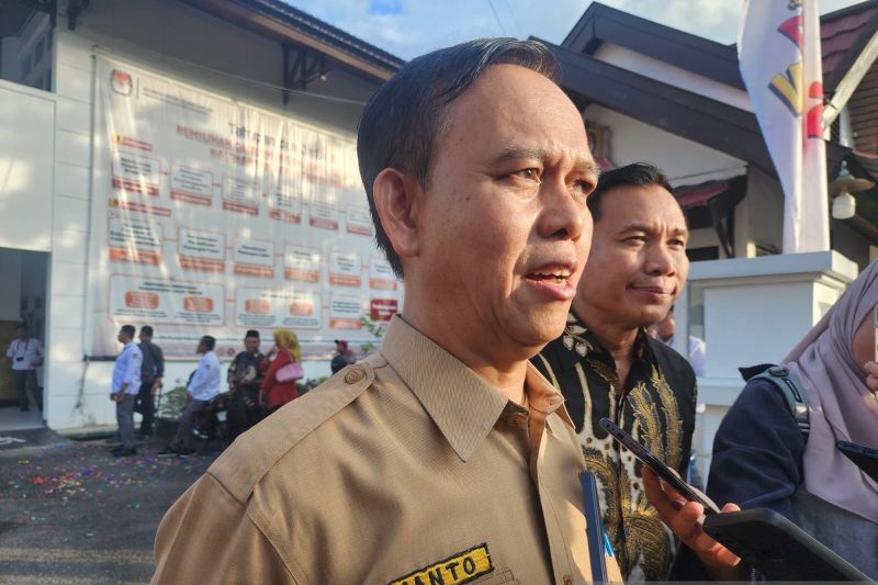 Kesbangpolinmas Kalbar desak Pemkab Sambas selesaikan NPHD