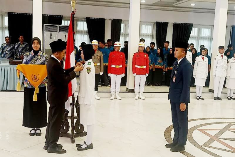 Pengukuhan 45 Anggota Paskibraka Barito Utara 2024 di Muara Teweh
