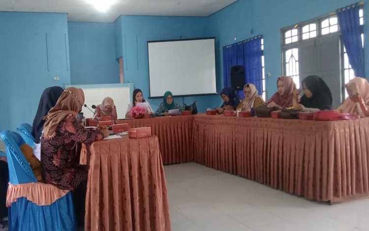 Dinas Perikanan Seruyan Rapat Persiapan Sosialisasi Gemarikan