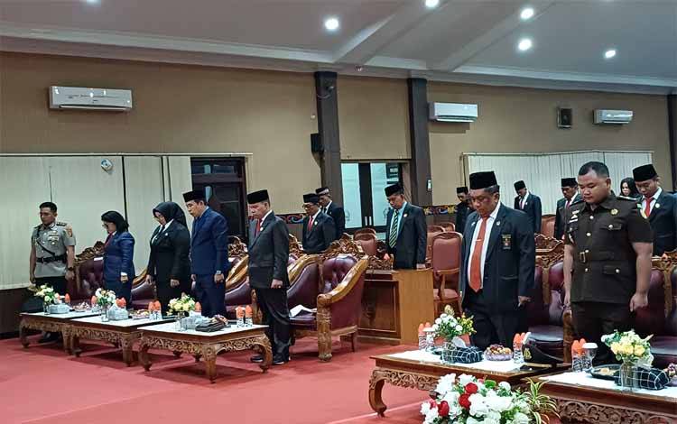 Eksekutif dan Legislatif Dengarkan Pidato Kenegaraan Presiden RI di Kantor DPRD Kotim