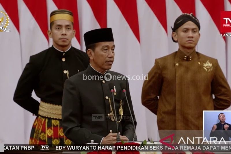 Tangkapan layar - Presiden RI Joko Widodo dalam Penyampaian Laporan Kinerja Lembaga-Lembaga Negara dan Pidato Kenegaraan dalam rangka HUT Ke-79 RI di Gedung MPR/DPR/DPD RI, Jakarta, Jumat (16/8/2024). ANTARA/Narda Margaretha Sinambela