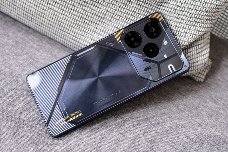 Tampilan TECNO POVA 6 Pro 5G yang dirilis di Indonesia meramaikan perayaan kemerdekaan dan HUT ke-79 RI. (ANTARA/HO-TECNO Indonesia)