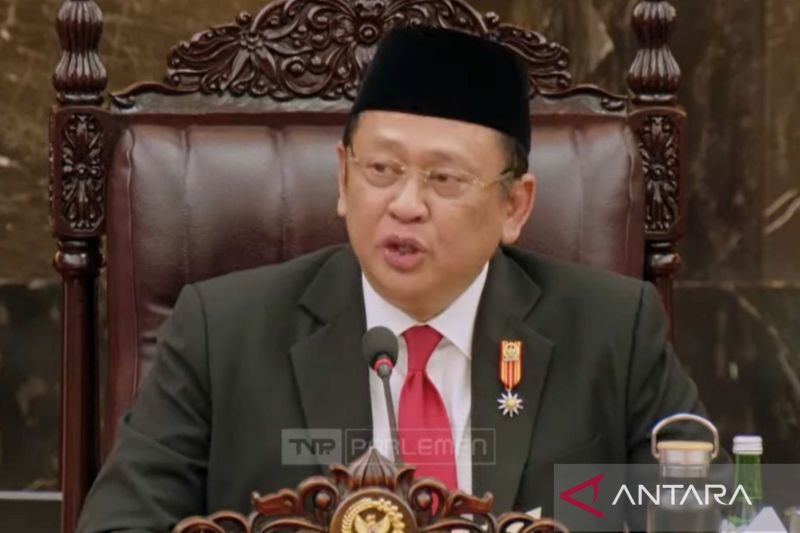 Tangkapan layar - Ketua MPR RI Bambang Soesatyo alias Bamsoet dalam Pidato Pengantar Sidang Tahunan MPR Tahun 2024 di Gedung MPR/DPR/DPD RI, Jakarta, Jumat (16/8/2024). ANTARA/YouTube/DPR RI/Agatha Olivia Victoria