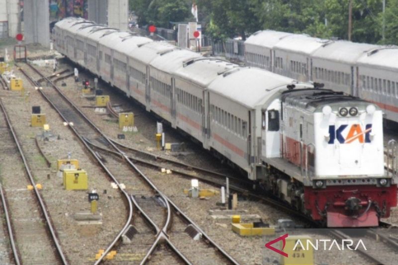 Ilustrasi: Kereta Api Indonesia (KAI) (ANTARA/HO)