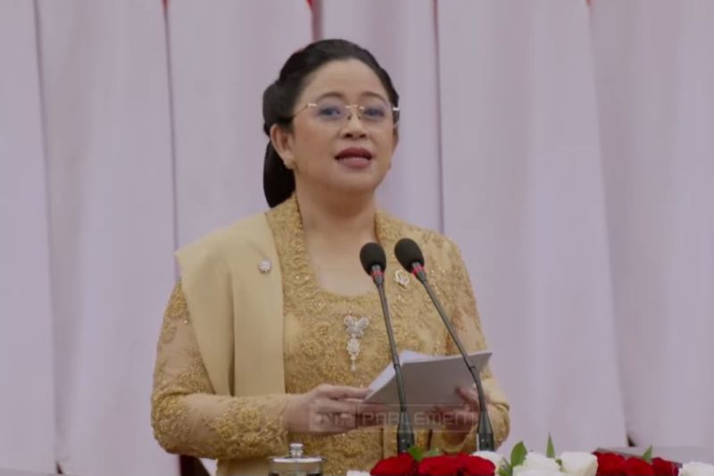 Speaker of the House of Representatives (DPR), Puan Maharani, at a plenary session to open the First Period of the DPR 20242025 Session at the parliamentary complex in Jakarta on Friday (August 16, 2024). (ANTARA/Bagus)