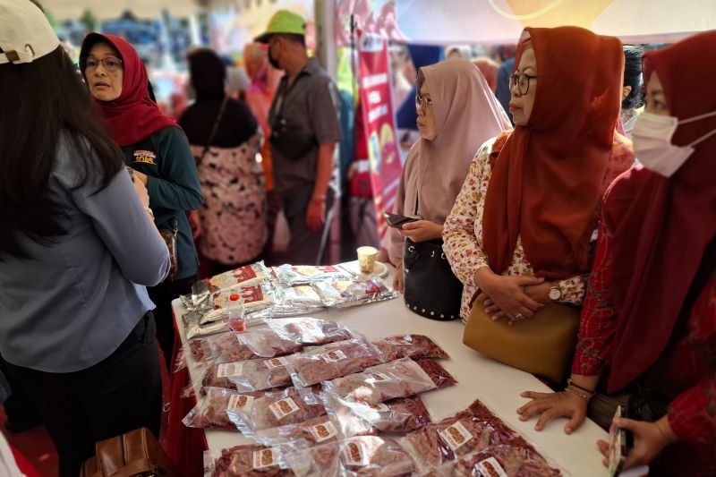 Bank Indonesia Jateng Ajak Masyarakat Manfaatkan Cabai Kering dan Pasta Bawang untuk Kendalikan Inflasi