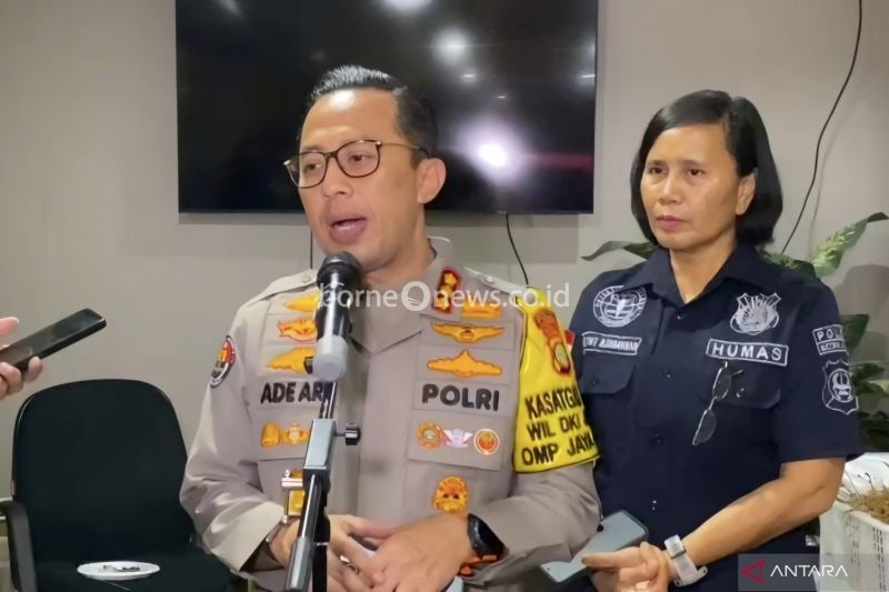 Kabid Humas Polda Metro Jaya Kombes Pol. Ade Ary Syam Indradi saat ditemui di Jakarta, Jumat (16/8/2024). ANTARA/Ilham Kausar