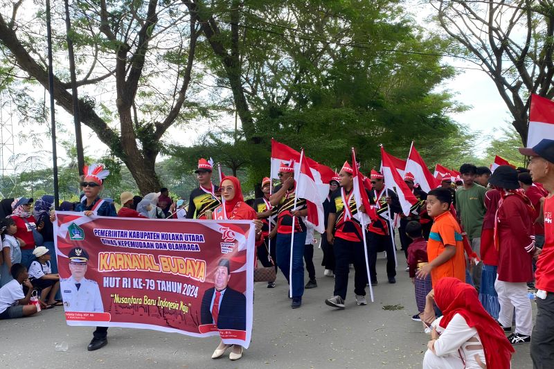 Ribuan Peserta Rayakan HUT ke-79 RI dengan Karnaval Budaya