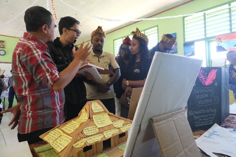 NGO Asing Tertarik Terapkan Pembelajaran Kesehatan Reproduksi di Garut