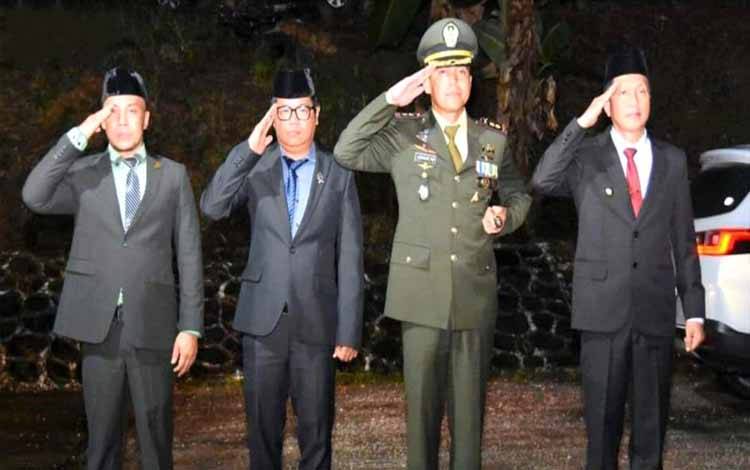 Mengenang Jasa Pahlawan, Pemkab Barito Utara Laksanakan Apel Kehormatan dan Renungan Suci