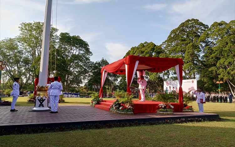 Pemkab Kobar Gelar Upacara Peringatan Hari Kemerdekaan RI ke 79