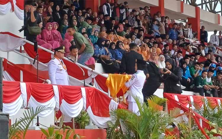 Pimpin Apel HUT ke-79 RI, Bupati Kotim Ajak Masyarakat Wujudkan Visi Indonesia Emas 2045