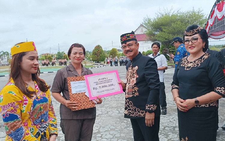 Pj Bupati Gunung Mas Bersyukur Lomba Desa Juara III di Tingkat Kalteng