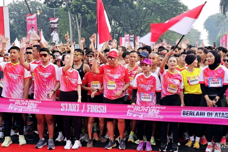 PDIP Gelar Soekarno Run dengan Tema Berlari di Atas Kaki Sendiri