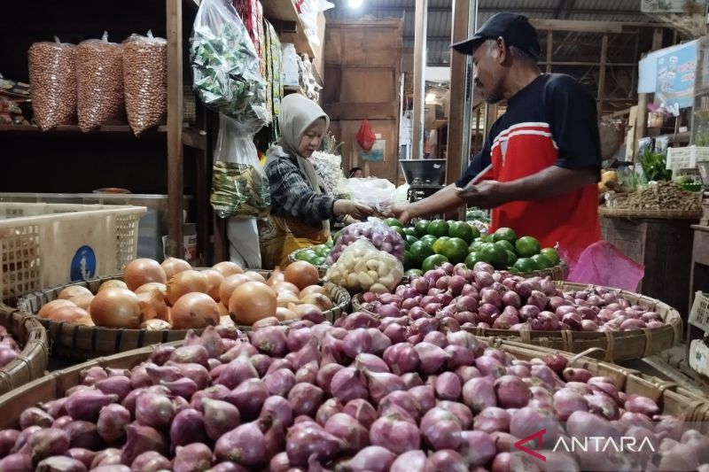 Fluktuasi Harga Kebutuhan Pokok di Kudus, Beberapa Komoditas Naik