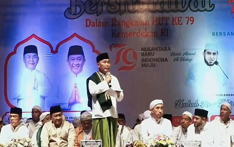 Masyarakat Kalteng Tumpah Ruah Bersholawat Sambut HUT RI