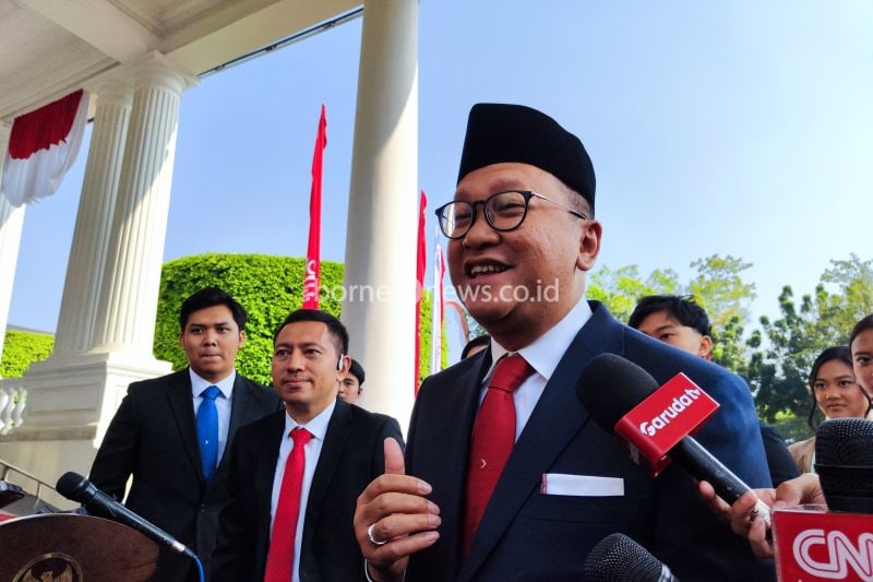 Rosan Roeslani Dilantik Jadi Menteri Investasi oleh Jokowi