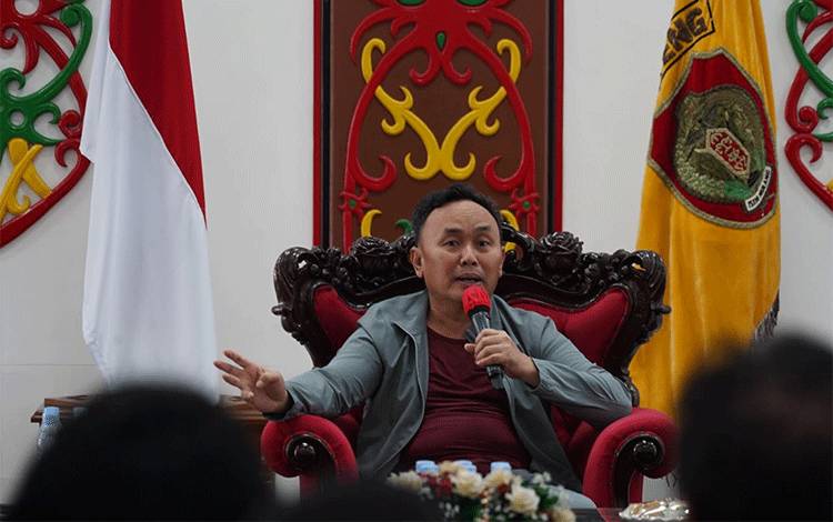 Gubernur Kalteng Komitmen Kuatkan Fasilitas Olahraga
