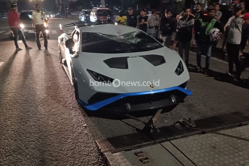 Pejalan Kaki Tewas Tabrakan dengan Mobil Lamborghini di Jakarta Utara