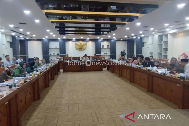 Rapat Pansus Angket Haji DPR RI dengan agenda pemiihan ketua digelar di Kompleks Parlemen, Jakarta (19/8/2024). (ANTARA/Bagus Ahmad Rizaldi)