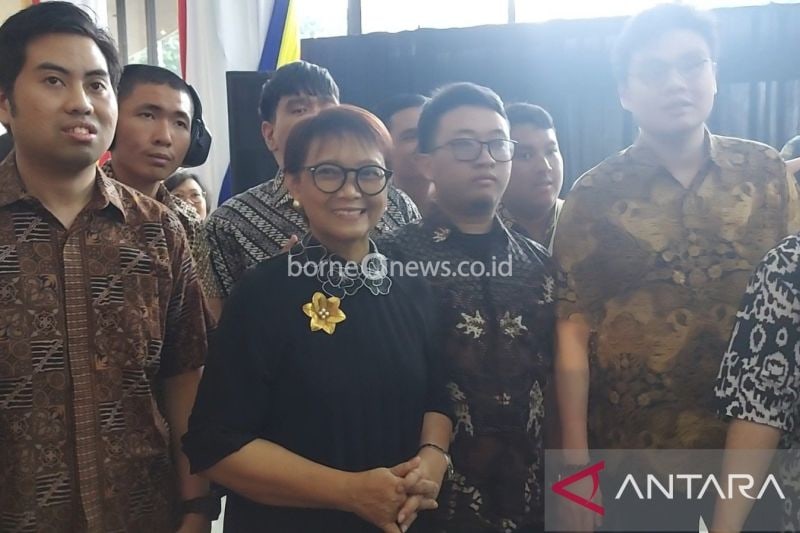Menteri Luar Negeri Republik Indonesia Retno Marsudi saat menghadiri perayaan 57 tahun ASEAN di Sekretariat ASEAN, Jakarta, Kamis (8/8/2024). (ANTARA/Katriana)
