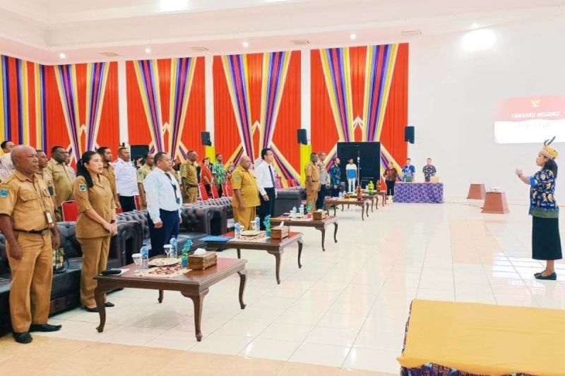 DPMPTSP-TK Kaimana Gelar Konsultasi Publik untuk Tingkatkan Layanan