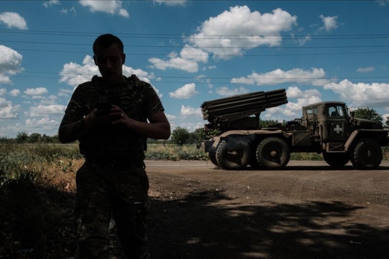 Ukraina Serang Kursk untuk Ciptakan Zona Penyangga dari Rusia
