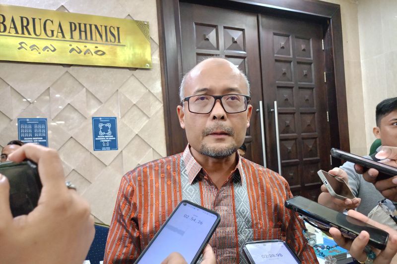 Kepala Perwakilan Bank Indonesia Provinsin Sulawesi Selatan Rizki Ernadi Wimanda di Makassar. Antara/ Suriani Mappong
