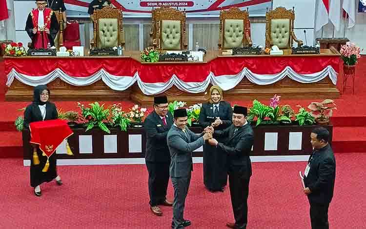 Ahmad Rifa'i Jadi Pimpinan Sementara DPRD Kabupaten Pulang Pisau.