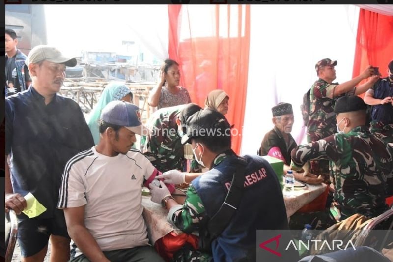Jajaran TSW dan Lions adakan bakti sosial dan pemeriksaan kesehatan gratis di Kalibaru, Jakarta Utara, Minggu (18/8/2024) (ANTARA/Ho-Humas TSW)