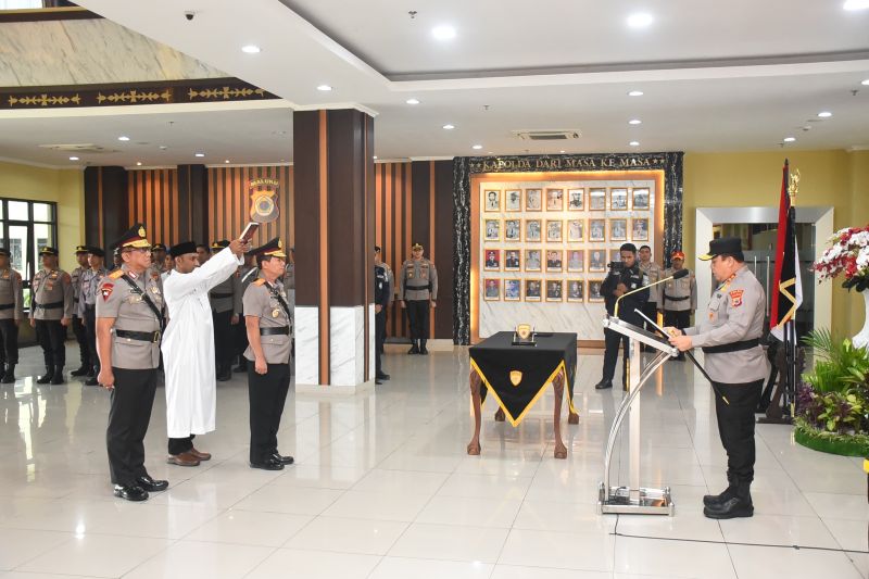 Serah Terima Jabatan Wakapolda Maluku, Kapolda Apresiasi Pengabdian