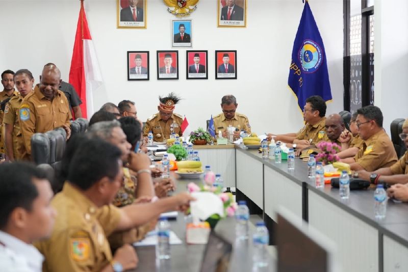 Gubernur Papua Dorong Penyelesaian Hibah BMN di PLBN Skow