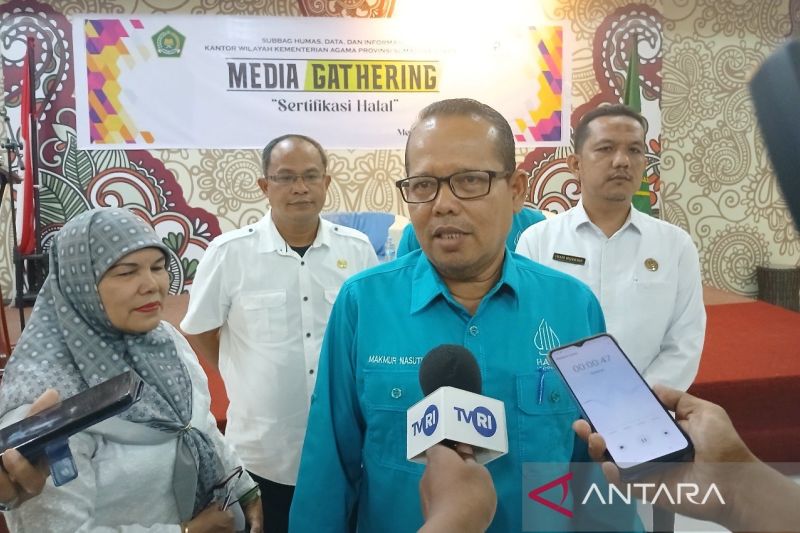 Sekretaris Satgas LPJH Sumatera Utara Makmur Nasution. (ANTARA/Said)