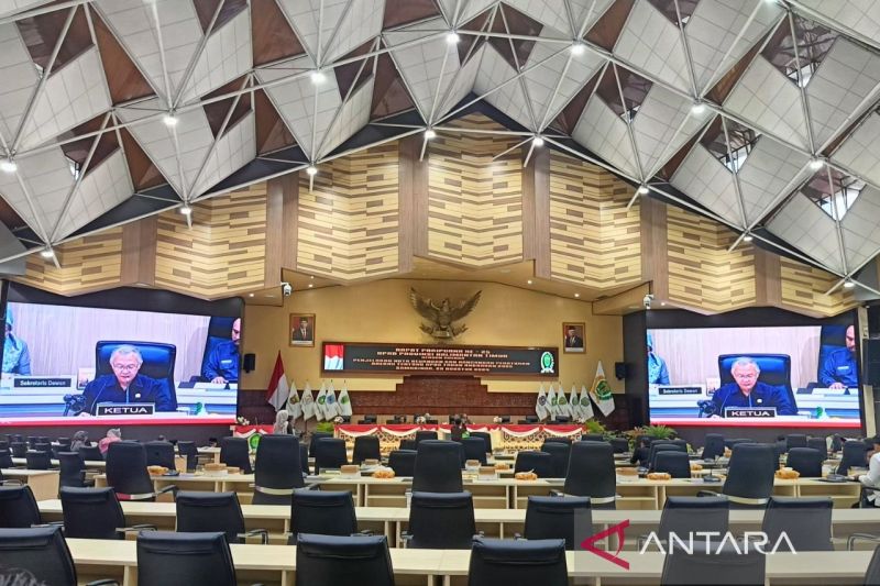 Pemprov Kaltim dan DPRD Perkuat Pemberdayaan Tenaga Kerja Lokal