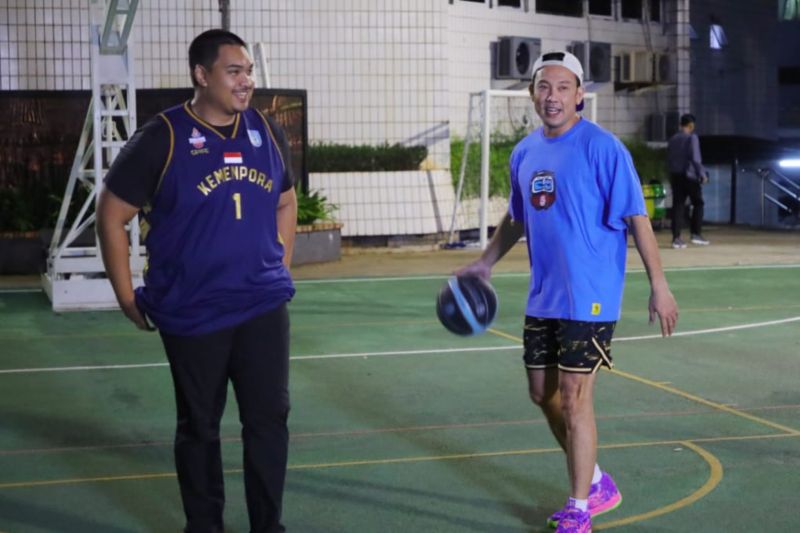 Denny Sumargo Kenang Pertandingan Epik Stapac vs Satria Muda