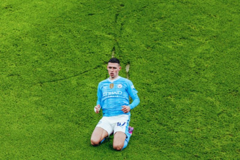 Phil Foden Dinobatkan Pemain Terbaik Pria PFA 2023/24
