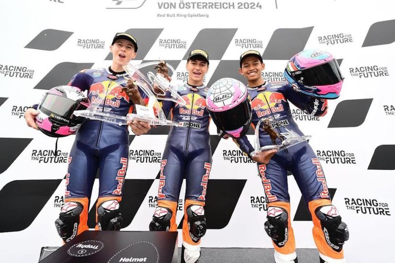 Veda Ega Pratama Raih Podium Pertama di Red Bull Rookies Cup