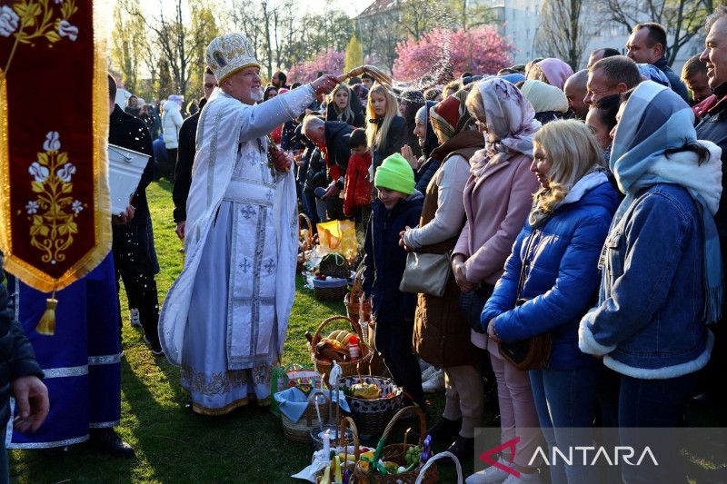 Ukraina Loloskan RUU Larangan Organisasi Keagamaan Terkait Rusia