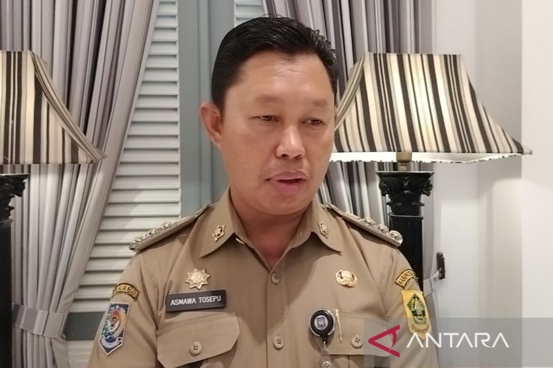 Penjabat Bupati Bogor Asmawa Tosepu, di Cibinong, Kabupaten Bogor, Jawa Barat. ANTARA/M Fikri Setiawan