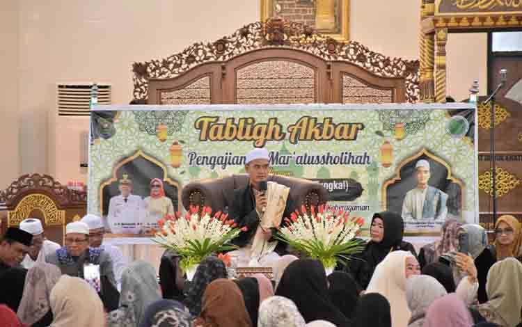 Suasana saat kegiatan Tabligh Akbar di Masjid Agung Al Mukarram Amanah Kapuas. (FOTO: IST)