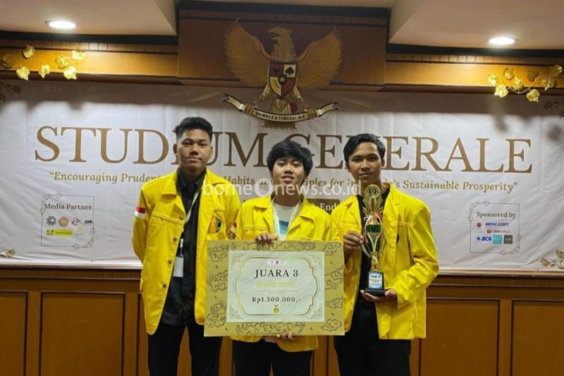 Mahasiswa UI Raih Juara Ketiga dalam Riset Investasi Nasional