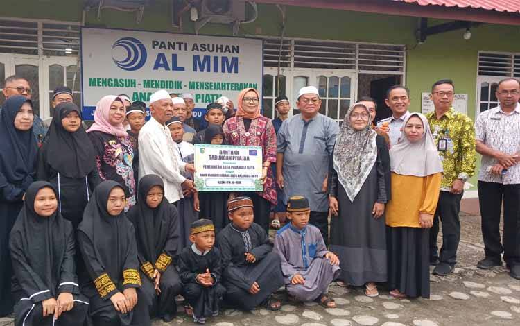 Pj Wali Kota Palangka Raya Kunjungi 19 Panti Asuhan dan 1 Panti Rehabilitasi Kejiwaan