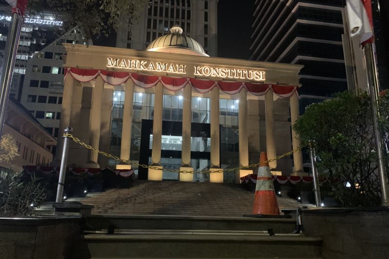 Situasi Tenang di Depan Mahkamah Konstitusi, Aksi Damai Berlangsung