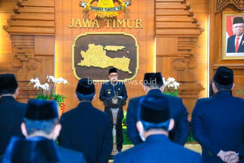 Pemprov Jatim Lantik 15 Pejabat Eselon II, Tingkatkan Kinerja Pembangunan