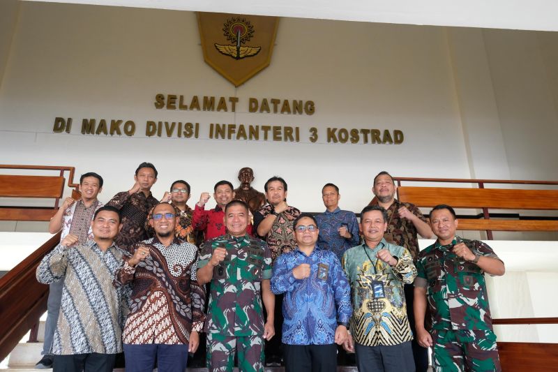 PLN dan Divisi Infanteri 3 Kostrad Perkuat Sinergi untuk Kemanusiaan