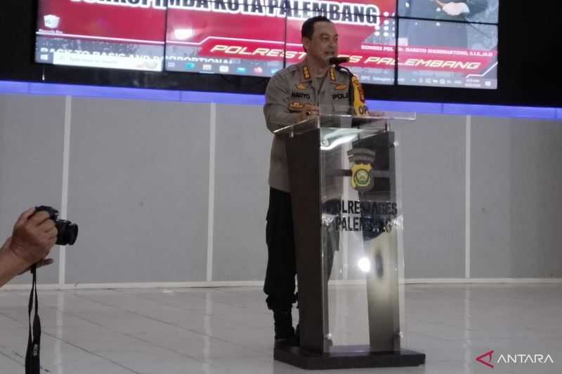 Kapolrestabes Palembang Kombes Pol Harryo Sugihhartono. (ANTARA/M Imam Pramana)