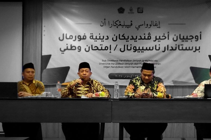 Rapat Evaluasi Pelaksanaan Imtihan Wathani atau Ujian Akhir Pendidikan Diniyah Formal Berstandar Nasional 2024 di Serpong, Banten. (ANTARA/HO-Kemenag)
