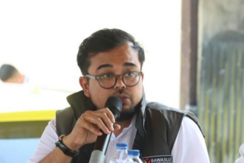 Anggota Bawaslu Madina Bambang Saswanda. ANTARA/Juraidi